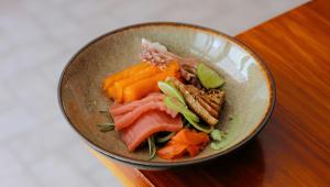 Sashimi sushi