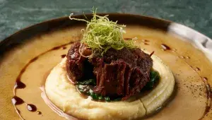 Pštrosí maso je vynikající dušené...