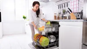 Čistota nádobí a myčky s aditivy