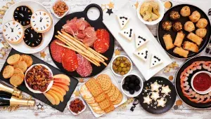 Silvestr bez stresu, ale s wow efektem! Bez řízků i nervů aneb Hosté jedí, popíjejí a vy si večer konečně užíváte