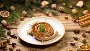 Vinná klobása má blíž k delikatese než k obyčejné uzenině. Jaké detaily rozhodují, jestli bude božská, nebo jen průměrná?