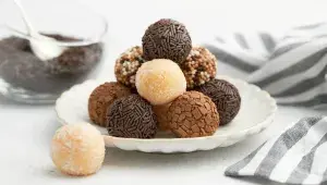 Neuvěříte, jaká dobrota vznikla z politické kampaně! Brazilské čokoládové brigadeiros zvládnete jen ze 4 surovin a skvěle doplní vánoční stůl