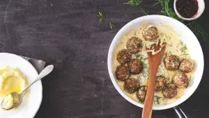 Ikonické kuličky z Ikea: Tajemství receptu od šéfkuchaře z Michelina. Jak z jedné levné večeře udělali globální kolos s miliardou prodaných kusů