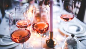 ruzove vino