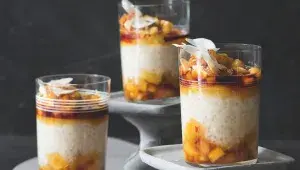 Tapiokový pudink s karamelizovaným ananasem