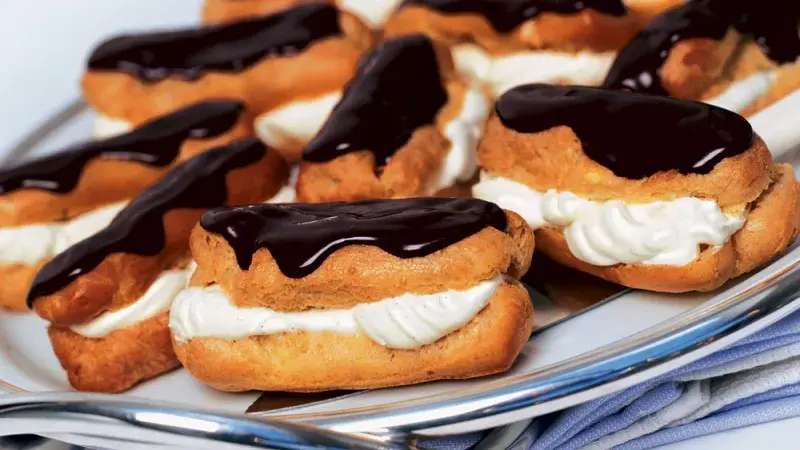 Banánky z odpalovaného těsta