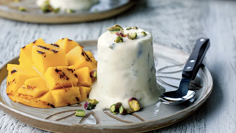 Pistáciové kulfí s mangem