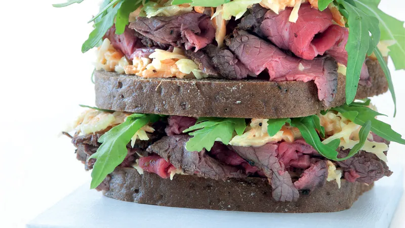 3 sendviče na piknik