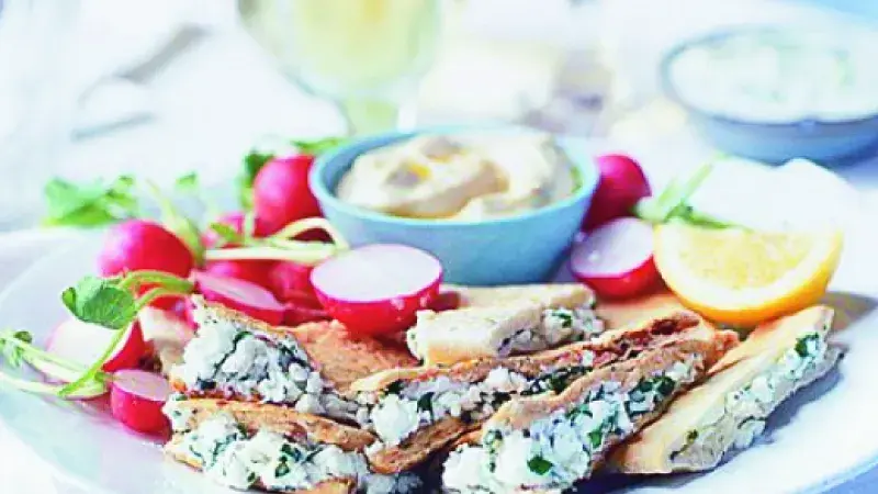 Křupavé jednohubky s fetou