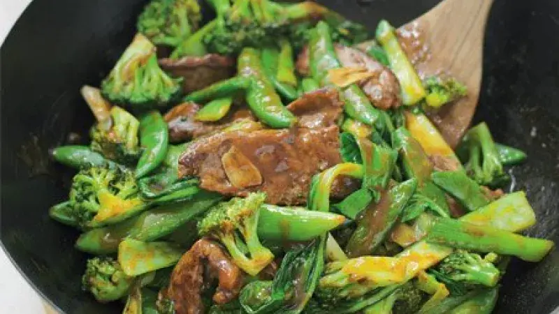 Opékané hovězí se zeleninou