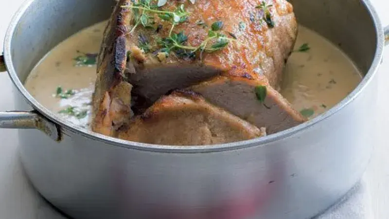 Křehká vepřová pečeně v mléce