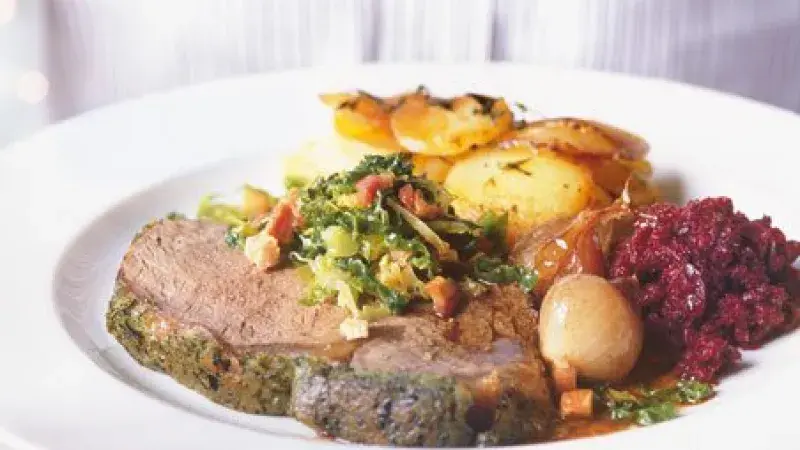 Svíčková v krustě se šalotkovou omáčkou