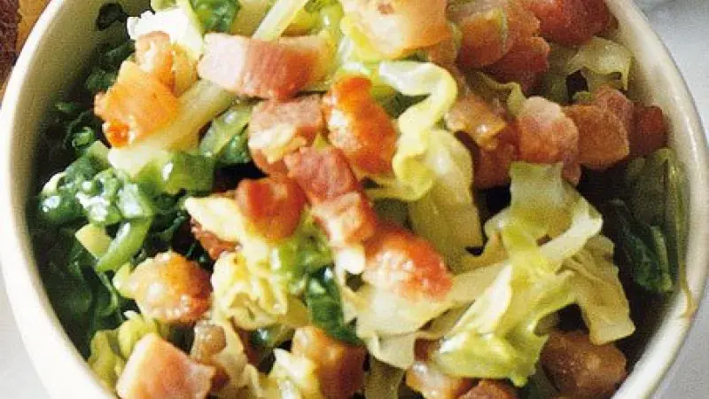 Dušená kapusta s pancettou