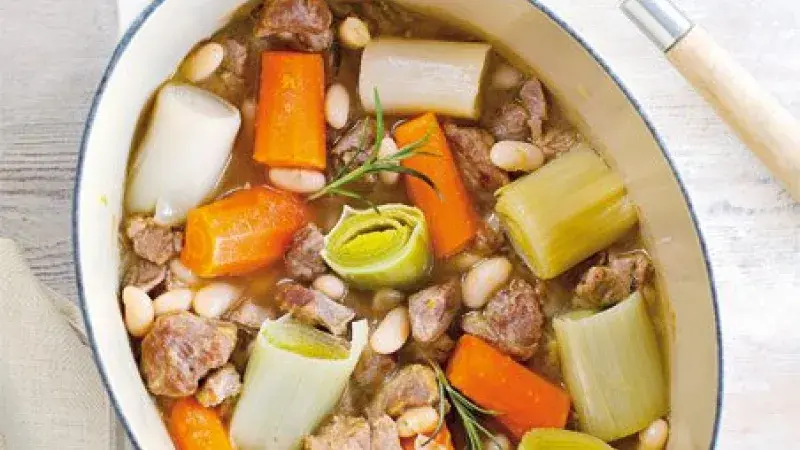 Dušené krůtí maso se zeleninou