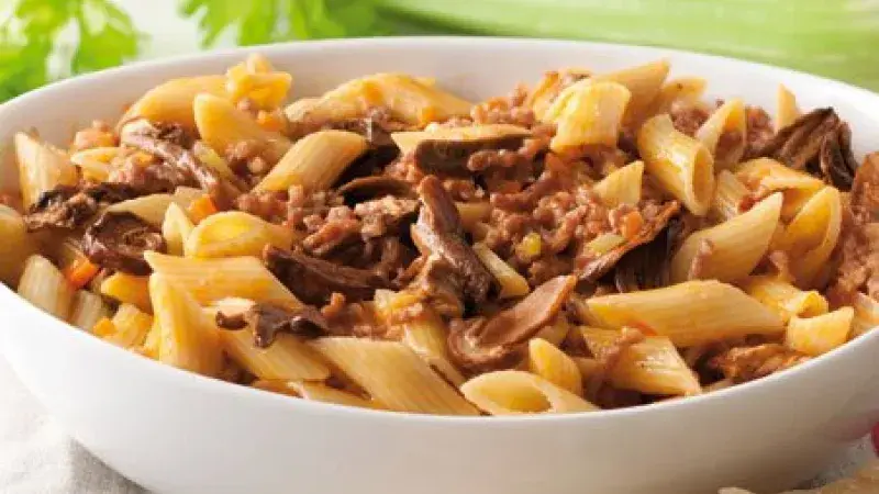 Pennette rigate s telecím ragú