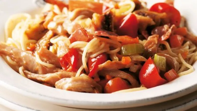 Špagety s králíkem a fíky