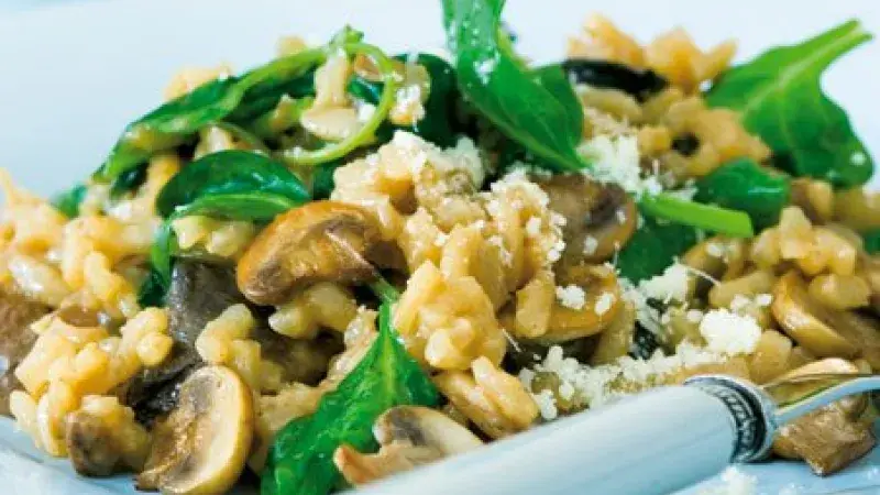 Rizoto s houbami a špenátem
