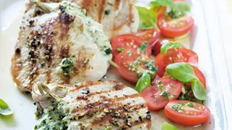 Kotlety plněné pestem