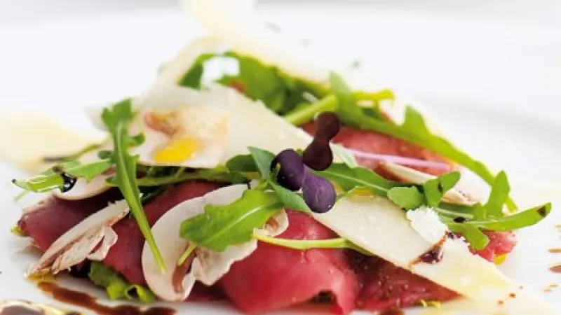 Carpaccio & tartar z hovězího masa