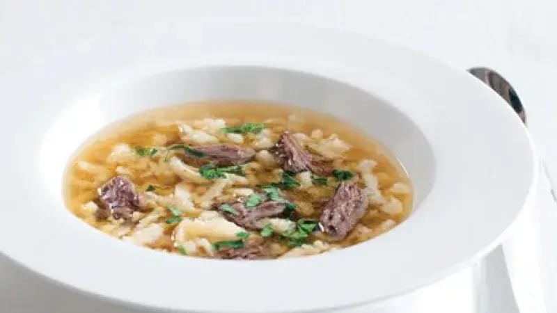 Polévka z hovězí oháňky