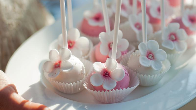 Květinové cake pops