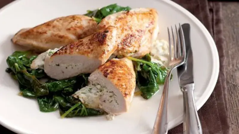 Kuřecí prsa plněná sýrem s modrou plísní