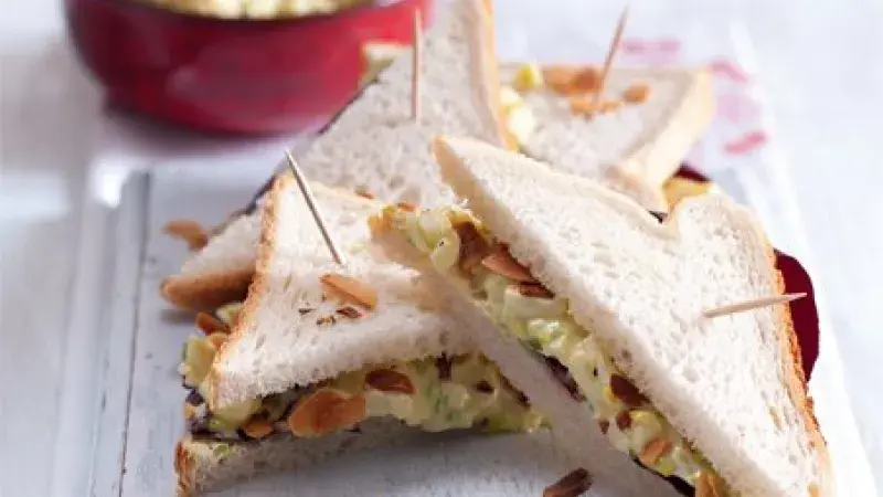 Tramezzini s pórkovo-jablečnou omáčkou