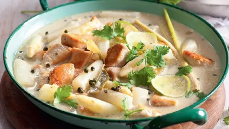 Thajské karí s chřestem