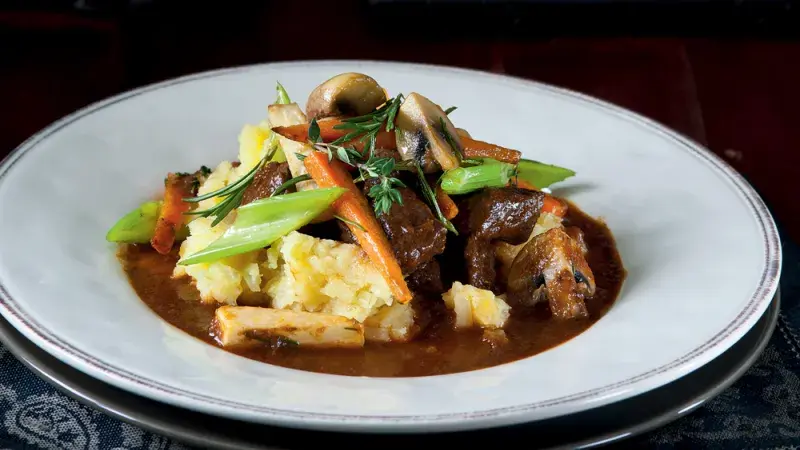 Hovězí po burgundsku