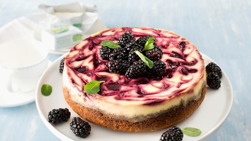 Ostružinový cheesecake s Lučinou