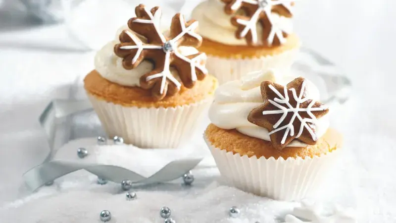 Vánoční cupcaky s medovými perníčky