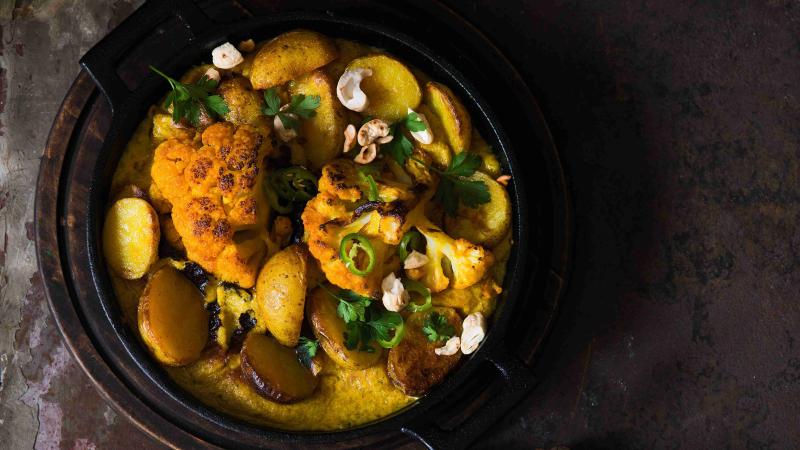 Aloo gobi neboli květák a brambory