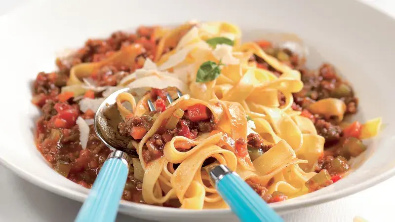 Boloňská omáčka k těstovinám