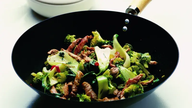 Pikantní vepřové se spoustou zeleniny