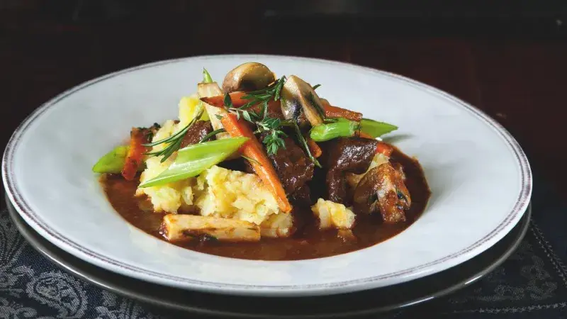 maso s bramborovou kaší