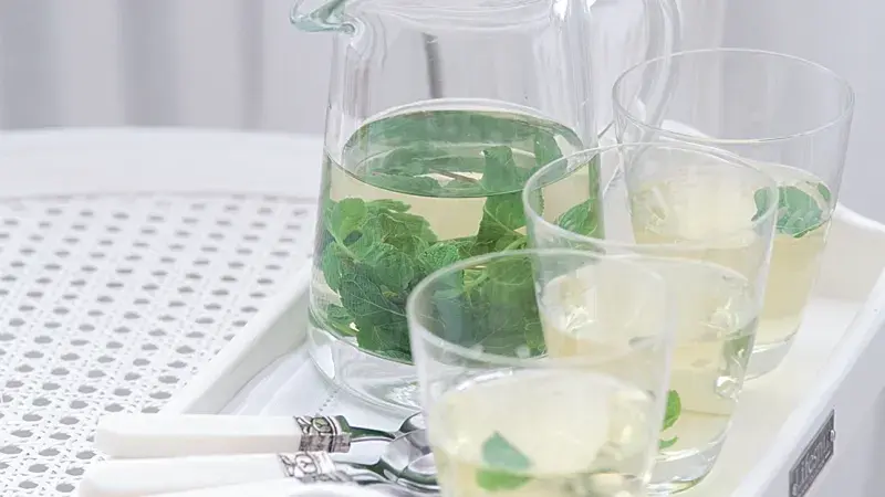 Čerstvý mátový čaj