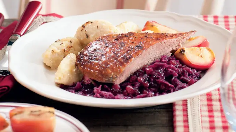 Červené zelí s brusinkami