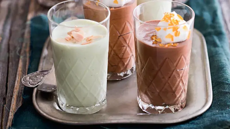 Čokoládová pěna s čajem