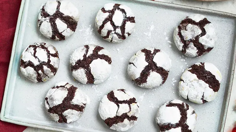 Vánoční crinkle sušenky na plechu