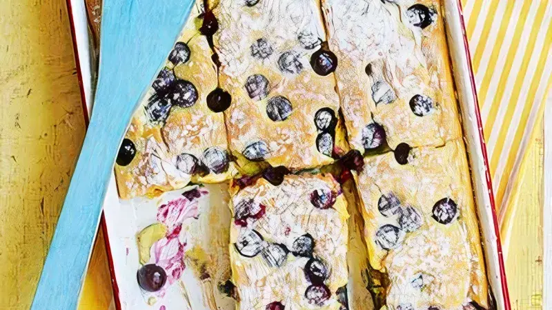 Borůvkový lívanec z trouby