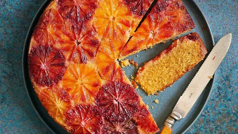 Obrácený koláč s krvavými pomeranči