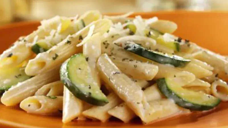 Barilla Penne s cuketou a sýrem Ricotta