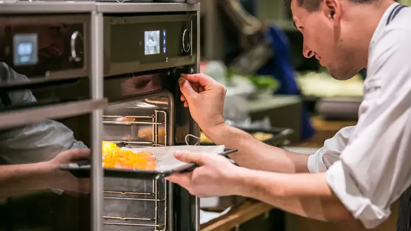 Zasoutěžte si o fantastický kurz vaření v multifunkční parní troubě!