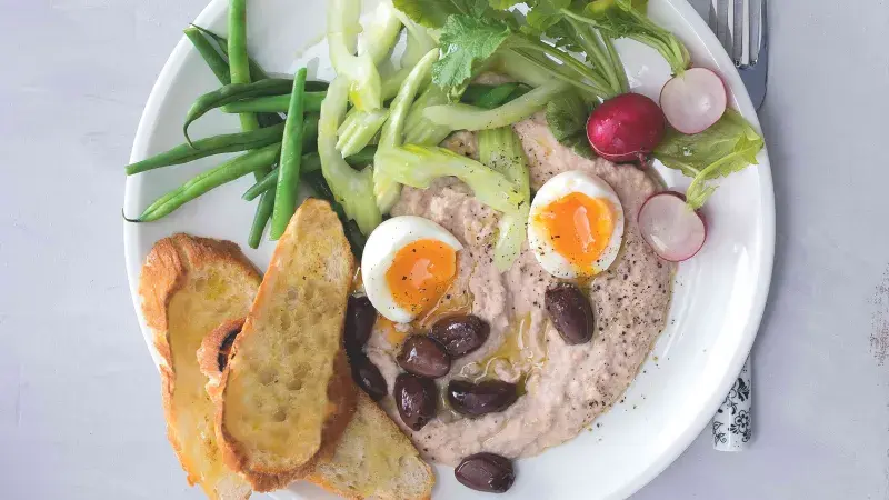 Fazolovo-tuňákový hummus