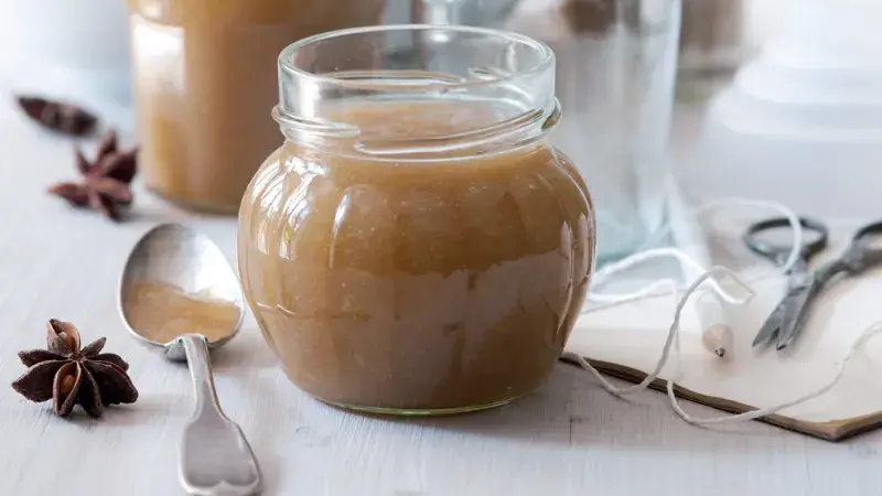 Hruškový džem se skořicí, zázvorem a badyánem