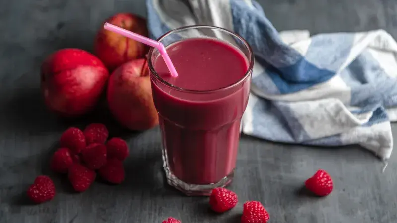 Jsou džusy a smoothies plnohodnotnou snídaní? 