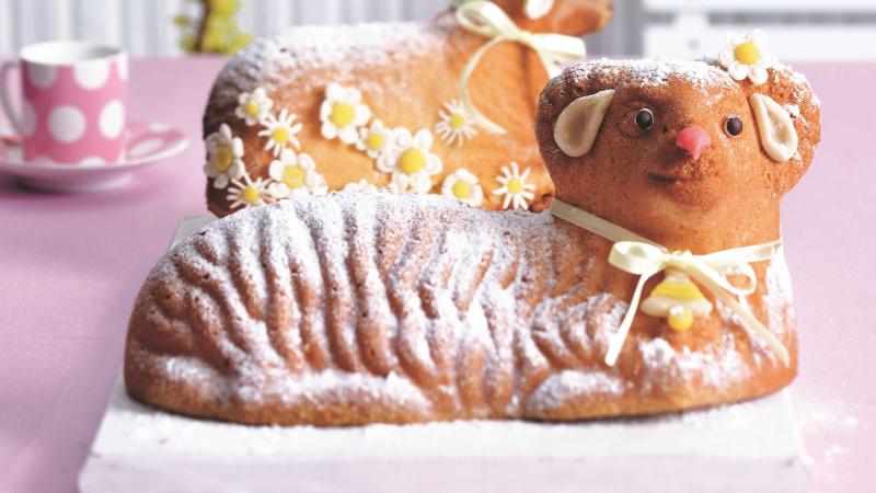 Francouzský beránek s karamelizovanými jablky