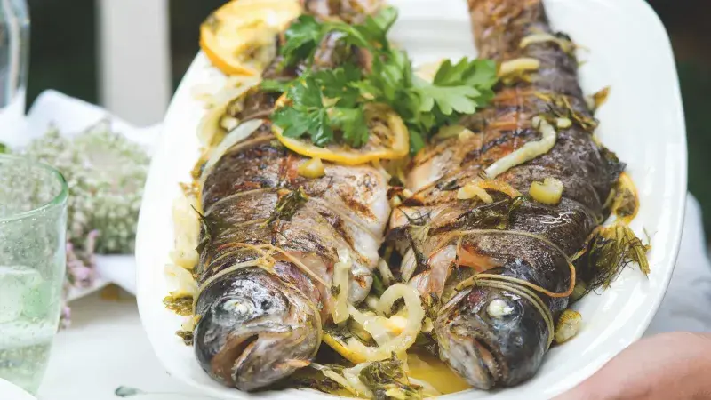 Grilovaný pstruh s fenyklem & tymiánem