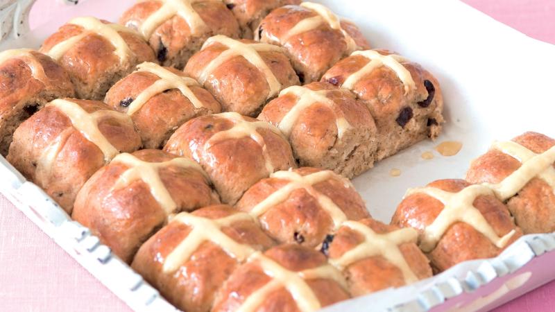 Hot cross buns