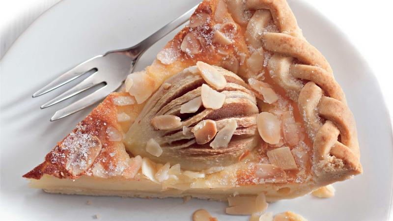 Hruškový páj s mascarpone a mandlemi
